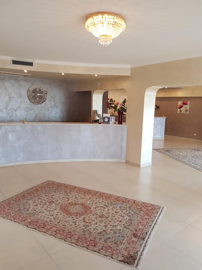 פורטו אמפדוקלה Hotel Riviera Palace מראה חיצוני תמונה