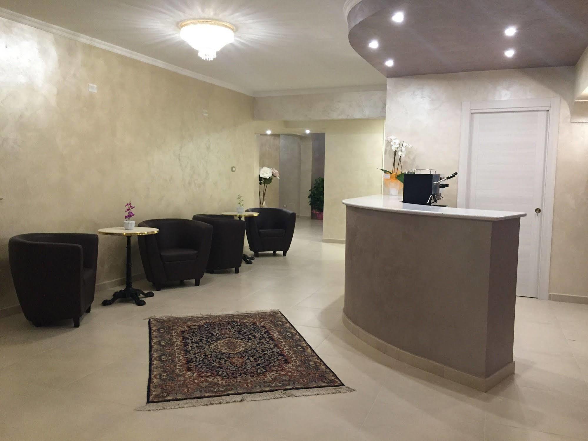 פורטו אמפדוקלה Hotel Riviera Palace מראה חיצוני תמונה