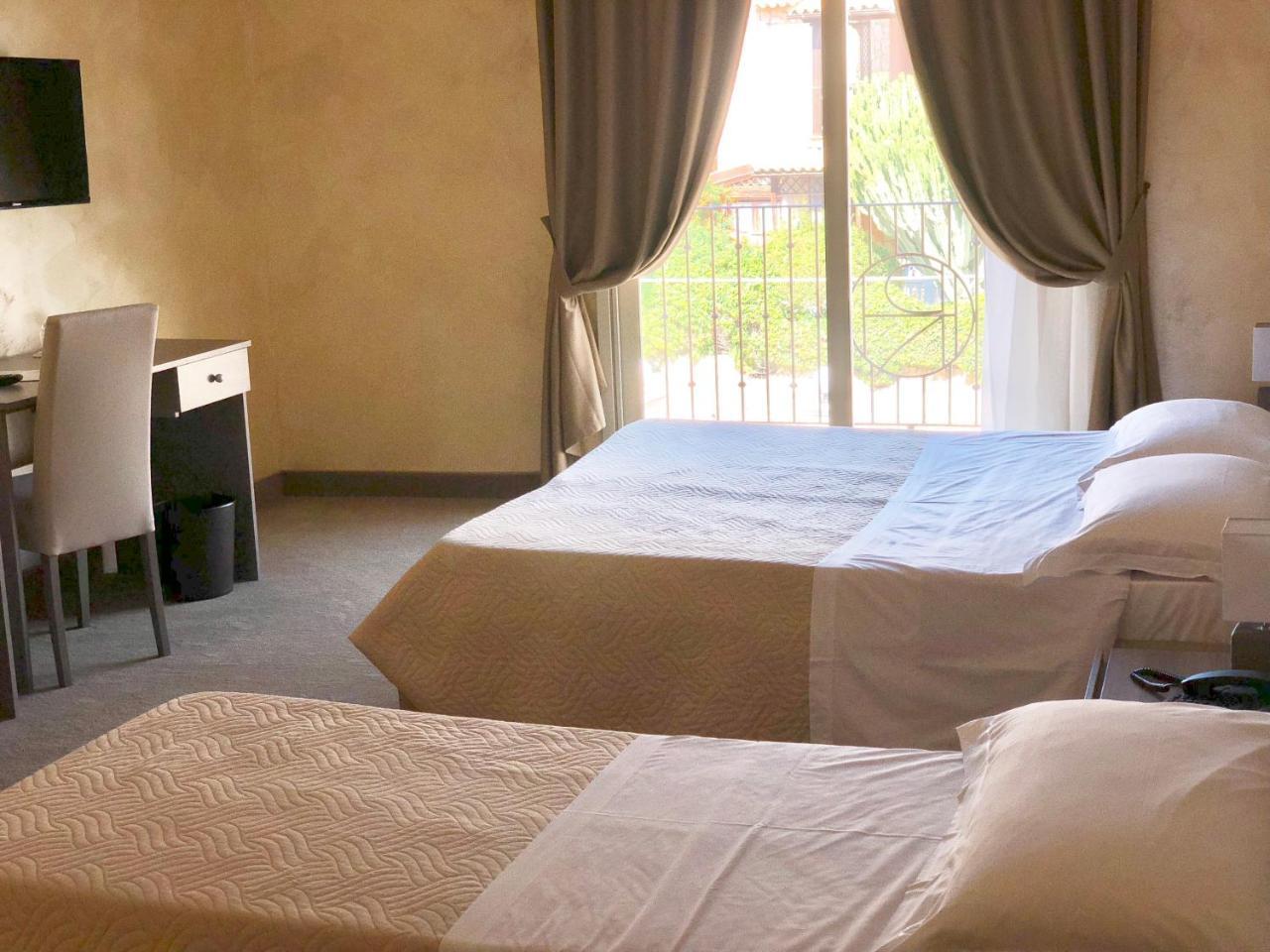 פורטו אמפדוקלה Hotel Riviera Palace חדר תמונה