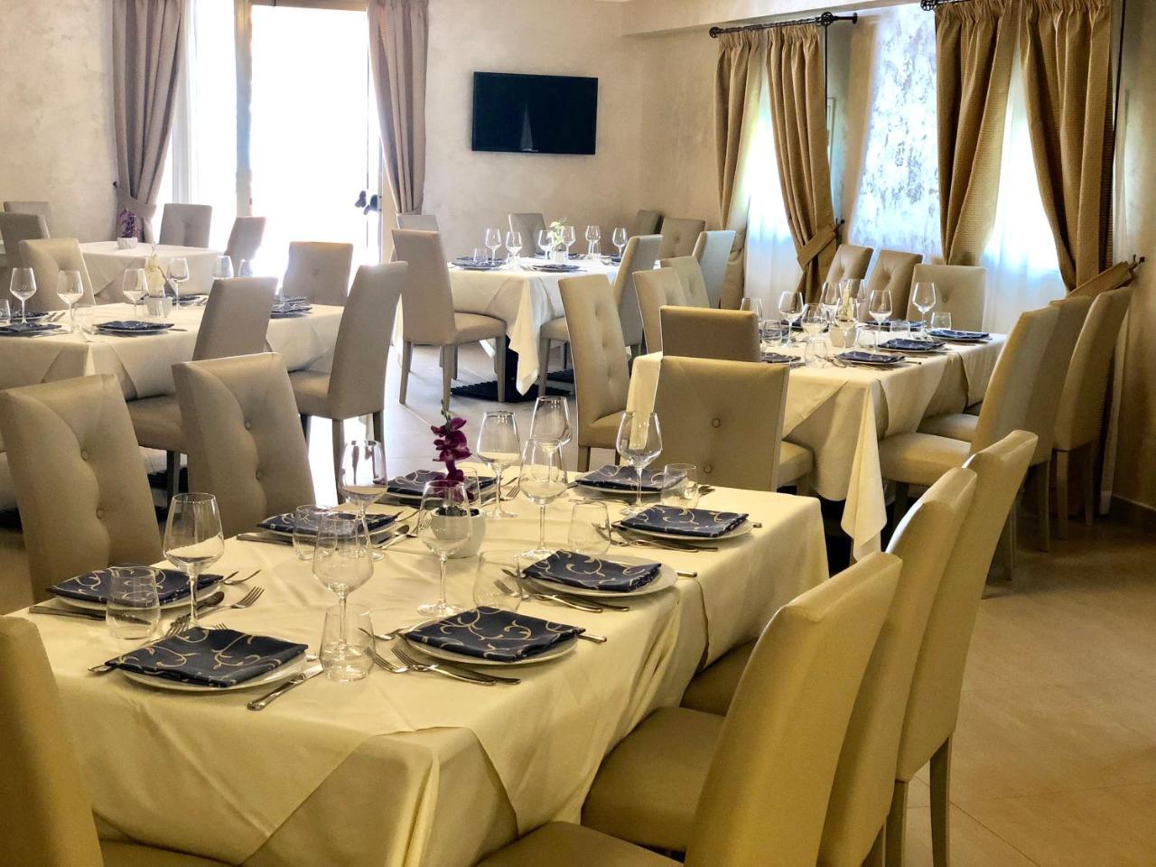 פורטו אמפדוקלה Hotel Riviera Palace מראה חיצוני תמונה